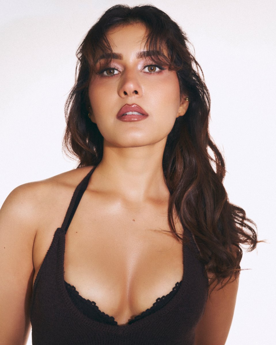 Raashii-Khanna-Latest-Photos-Stunning-New-Pictures-of-the-Actress-6